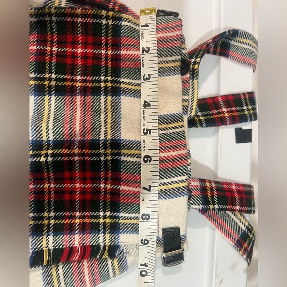 Blarney Kilt with Suspenders - Picture 9 of 13